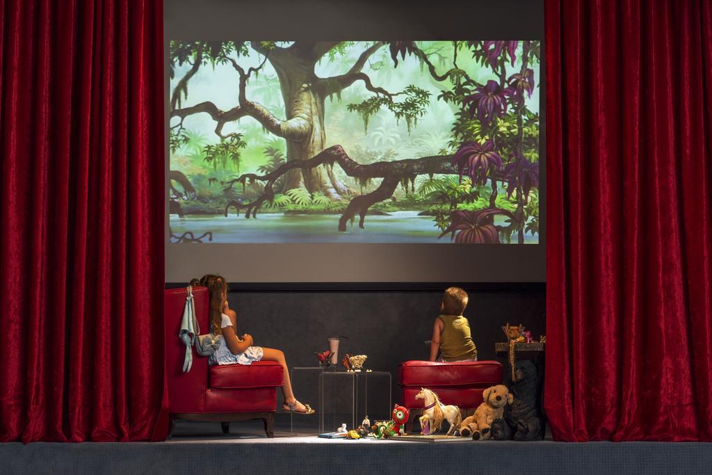 Tigmiza Boutique Hotel & Spa Ouled Jelal Zewnętrze zdjęcie The 2008 version of the film, shown in the home theater of the 2008 Blu-Ray release