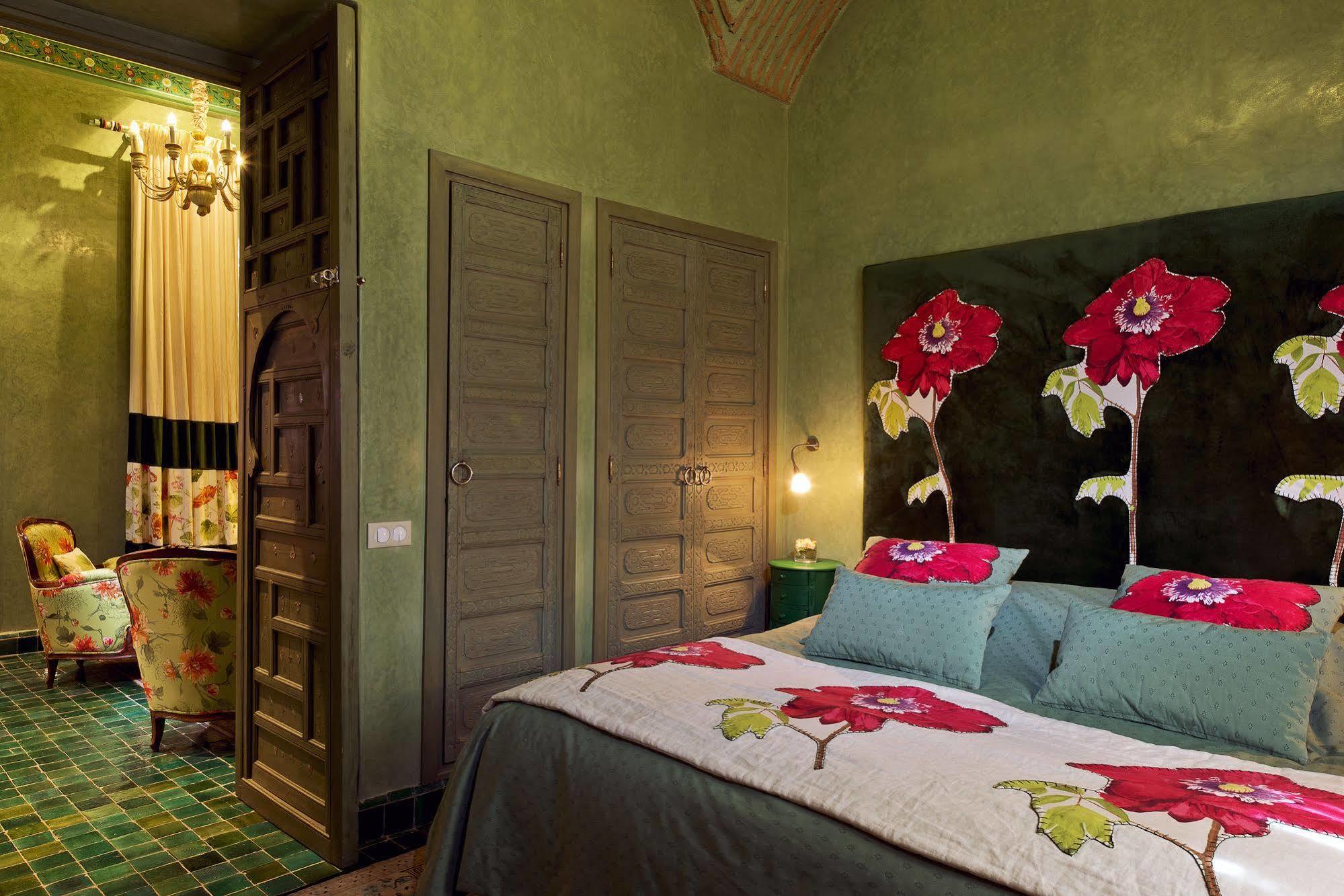 Tigmiza Boutique Hotel & Spa Ouled Jelal Zewnętrze zdjęcie A bedroom in the hotel